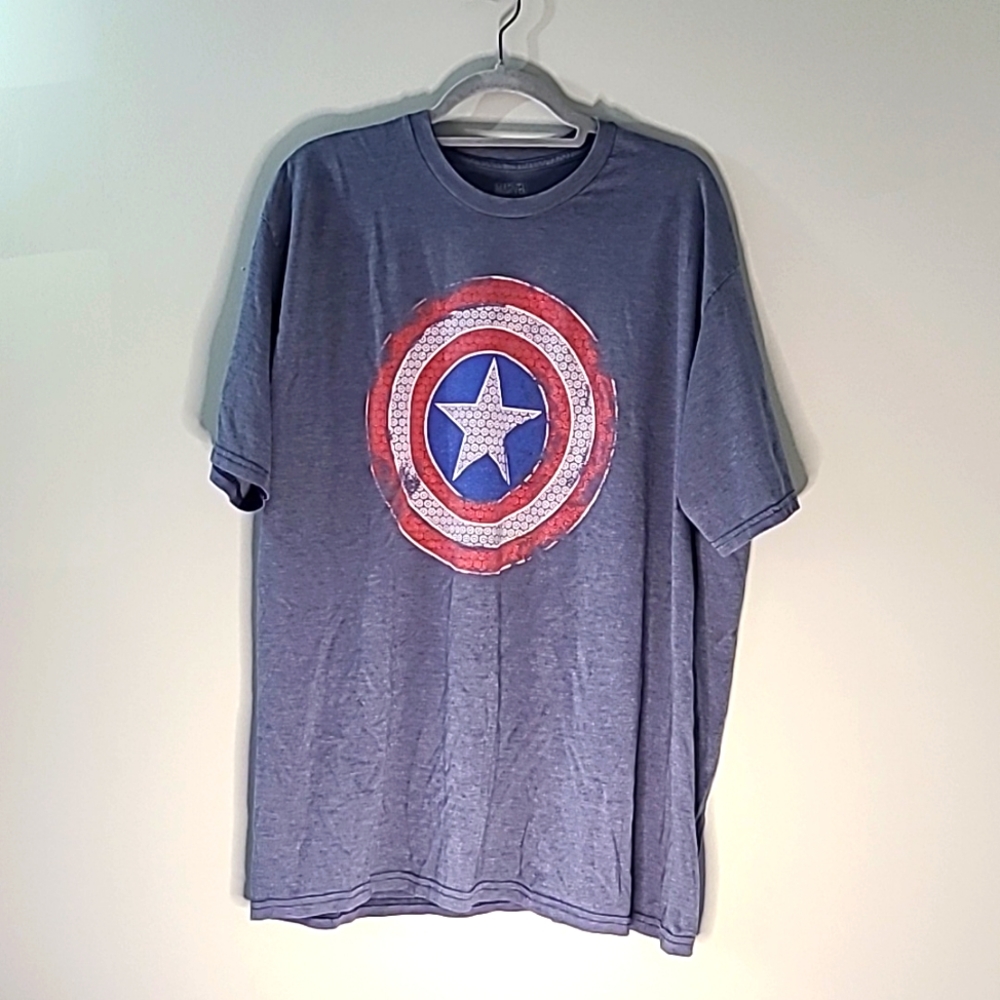 Marvel Men's Captain America Graphic Tee